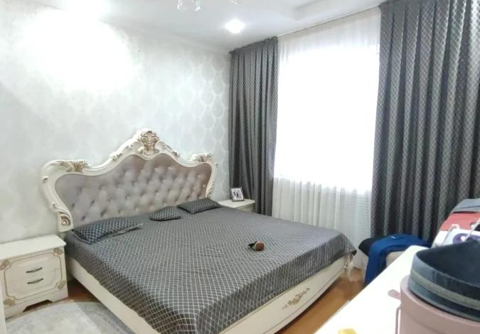4-комнатная квартира · 76 м² · 4/5 этаж, Айтеке би
