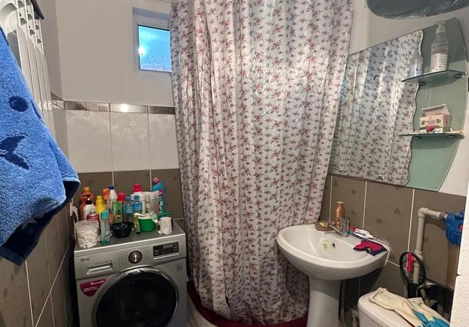 2-комнатная квартира · 44 м² · 4/5 этаж, Абая 50