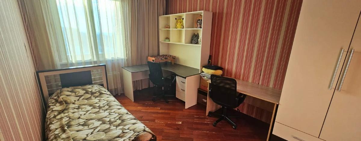 3-комнатная квартира · 70 м² · 12/14 этаж, Хусаинова 225
