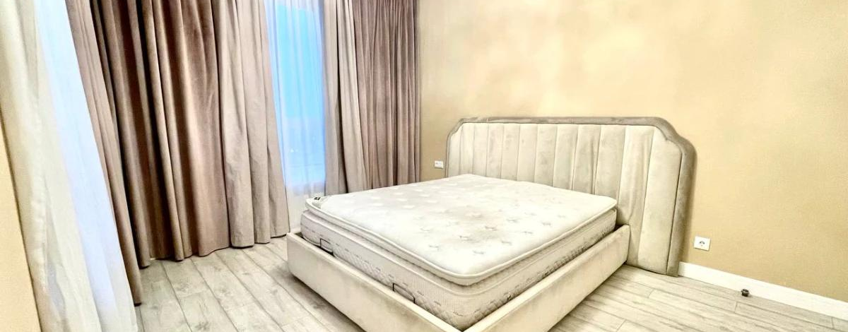 4-комнатная квартира · 140 м² · 4/21 этаж, Сейфуллина 574/1 к2