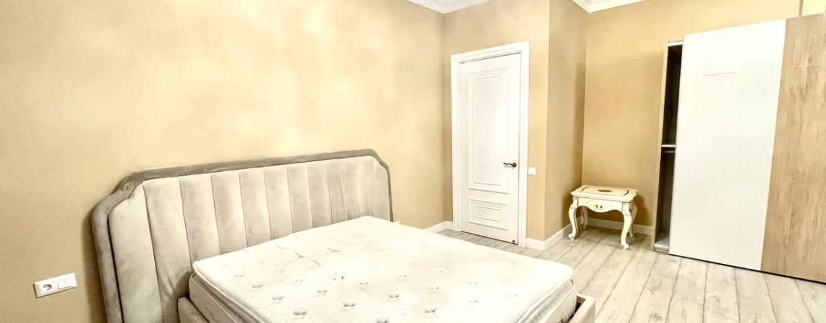 4-комнатная квартира · 140 м² · 4/21 этаж, Сейфуллина 574/1 к2