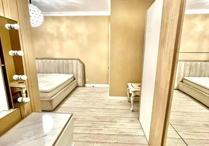 4-комнатная квартира · 140 м² · 4/21 этаж, Сейфуллина 574/1 к2