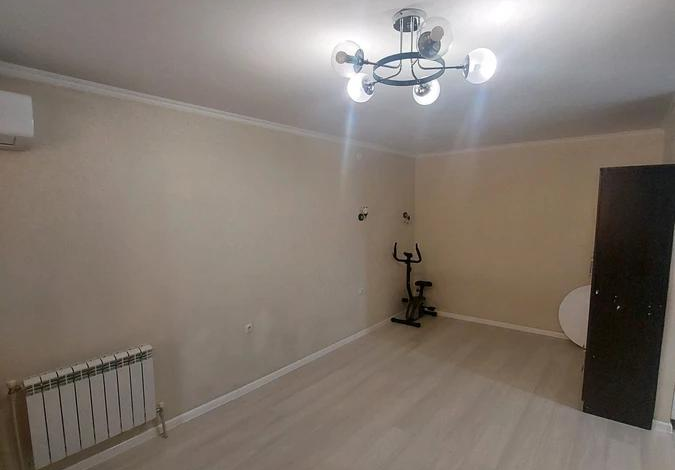 1-комнатная квартира · 43 м² · 5/10 этаж, мкр Аксай-5 25