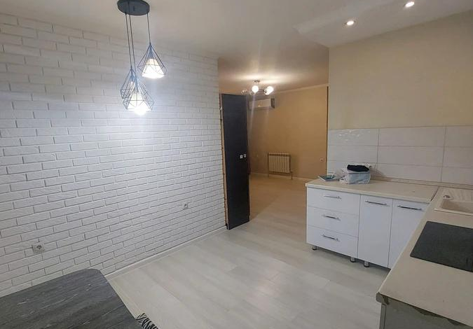 1-комнатная квартира · 43 м² · 5/10 этаж, мкр Аксай-5 25