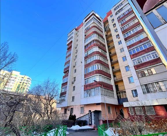 3-комнатная квартира · 70 м² · 4/14 этаж, мкр Самал-1, Жолдасбекова 32