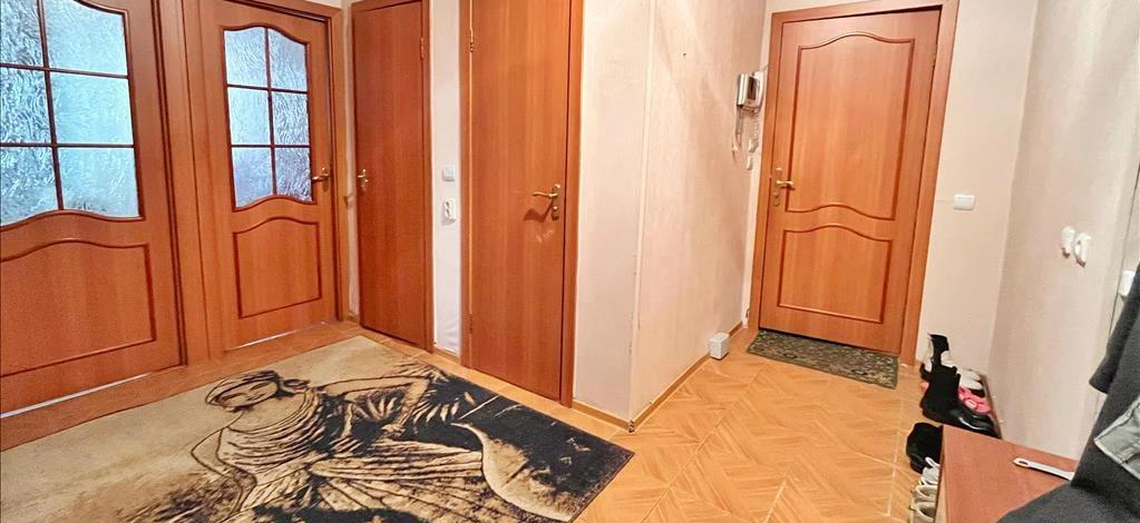 3-комнатная квартира · 70 м² · 4/14 этаж, мкр Самал-1, Жолдасбекова 32