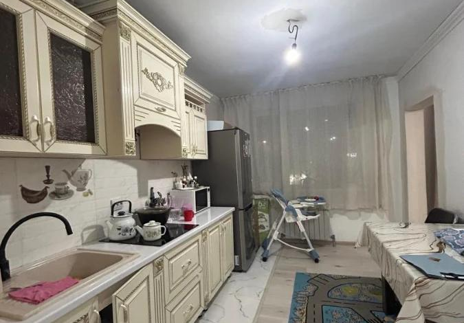 1-комнатная квартира · 40 м² · 1/9 этаж, мкр Думан-2