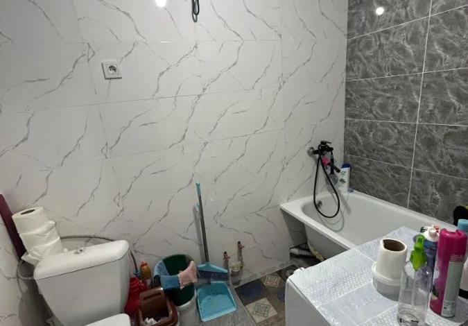1-комнатная квартира · 40 м² · 1/9 этаж, мкр Думан-2