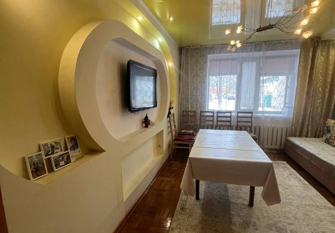 3-комнатная квартира · 67 м² · 1/9 этаж, мкр Юго-Восток, Шахтеров 1