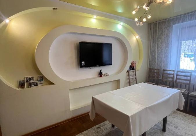 3-комнатная квартира · 67 м² · 1/9 этаж, мкр Юго-Восток, Шахтеров 1