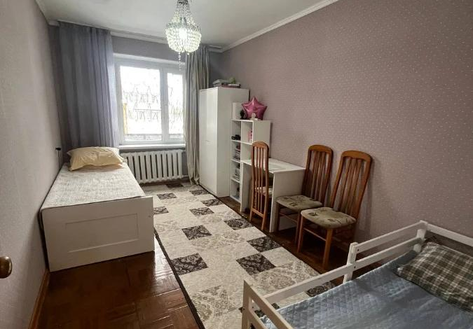 3-комнатная квартира · 67 м² · 1/9 этаж, мкр Юго-Восток, Шахтеров 1