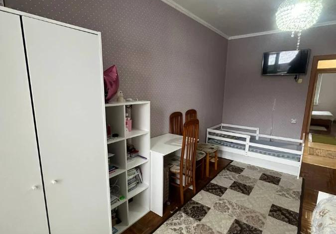3-комнатная квартира · 67 м² · 1/9 этаж, мкр Юго-Восток, Шахтеров 1