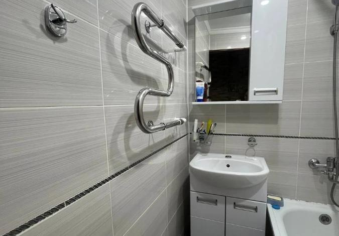 3-комнатная квартира · 69 м² · 8/9 этаж, мкр Юго-Восток, Сатыбалдина 4