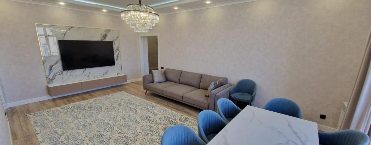 3-комнатная квартира · 95 м² · 10/10 этаж, мкр Юго-Восток, микрорайон Байкена Ашимова 21а