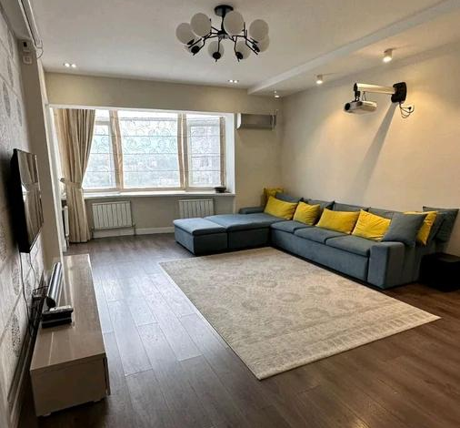 2-комнатная квартира · 62.2 м² · 18/19 этаж, Сатпаева 30а — Сатпаева