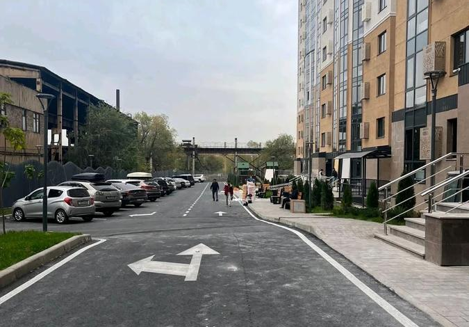 3-комнатная квартира · 94.2 м² · 10/13 этаж, Толе би 189 — Толе би Жарокова