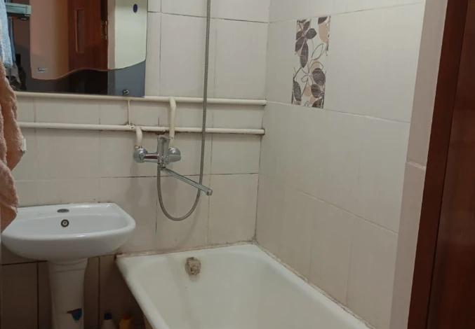 3-комнатная квартира · 56 м² · 1/5 этаж, К.Сатпаева