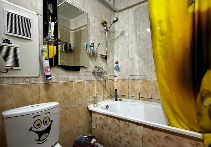 2-комнатная квартира · 45.3 м² · 1/5 этаж, Бурова 21
