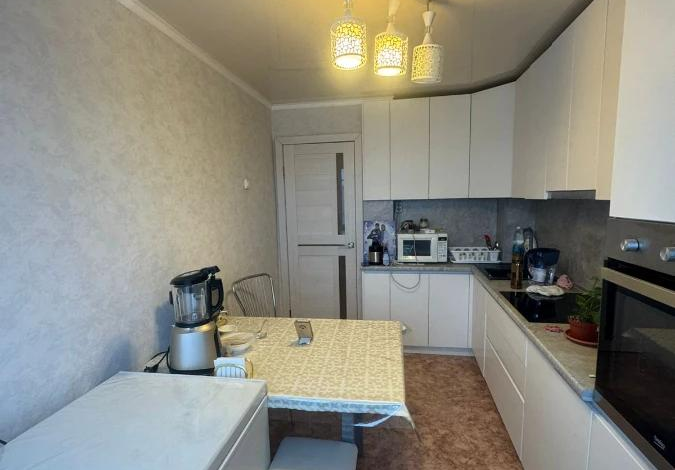 3-комнатная квартира · 68 м² · 5/6 этаж, сатпаева 253