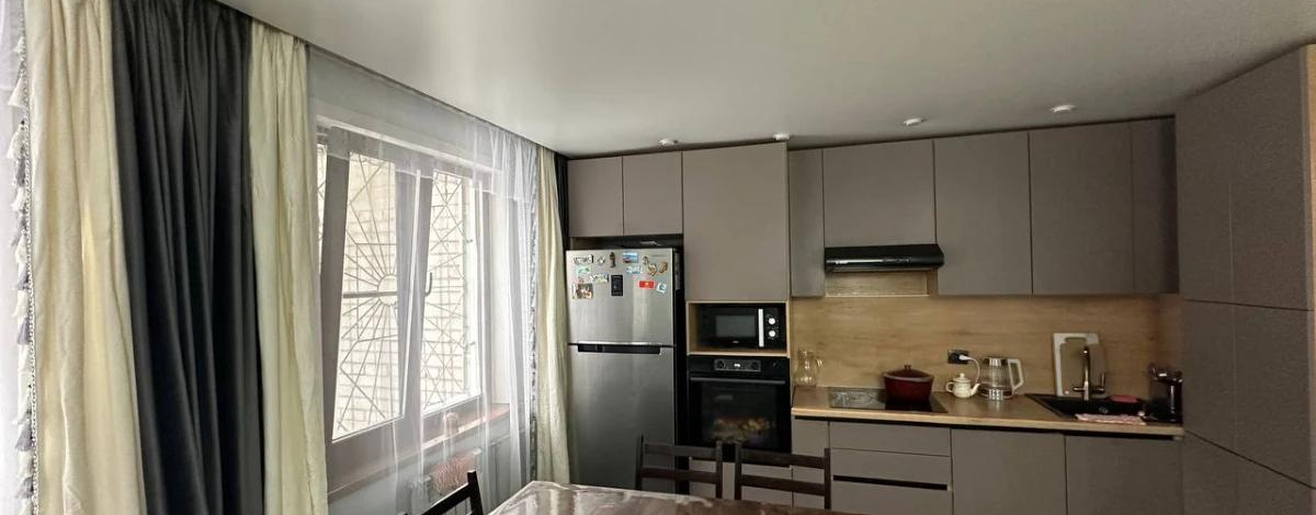 3-комнатная квартира · 64.1 м² · 1/9 этаж, Пермитина 15-1