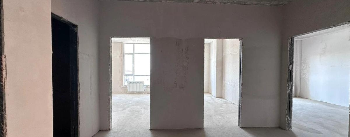 3-комнатная квартира · 83.8 м² · 3/10 этаж, Шымсити 1/10 стр