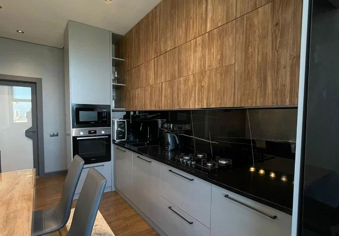 3-комнатная квартира · 120 м² · 10/10 этаж, 17-й микрорайон, 17-й микрорайон 1А