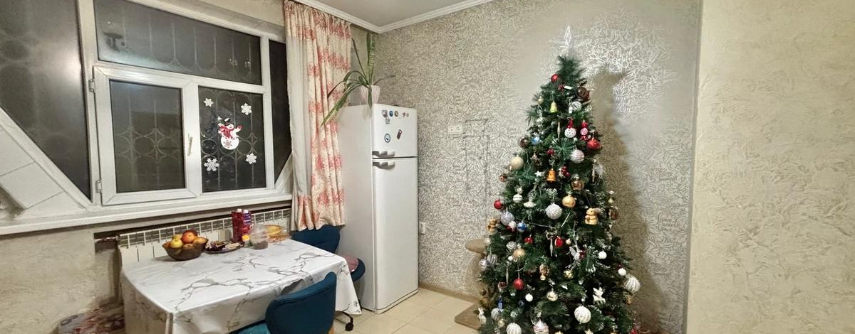 3-комнатная квартира · 74 м² · 1/9 этаж, мкр Аксай-4 — Сзади супермаркета Small