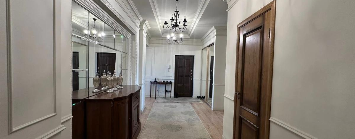 4-комнатная квартира · 152 м² · 10/13 этаж, Сырым батыра 99/3