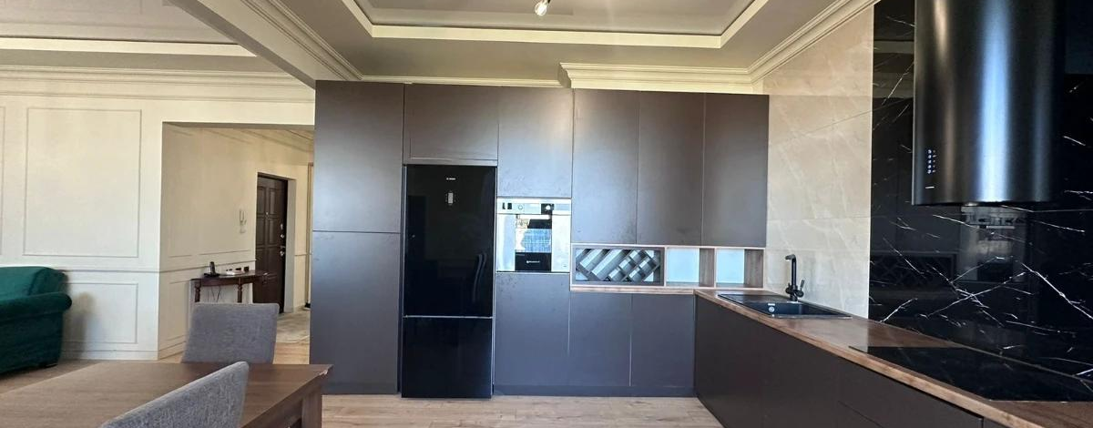 4-комнатная квартира · 152 м² · 10/13 этаж, Сырым батыра 99/3