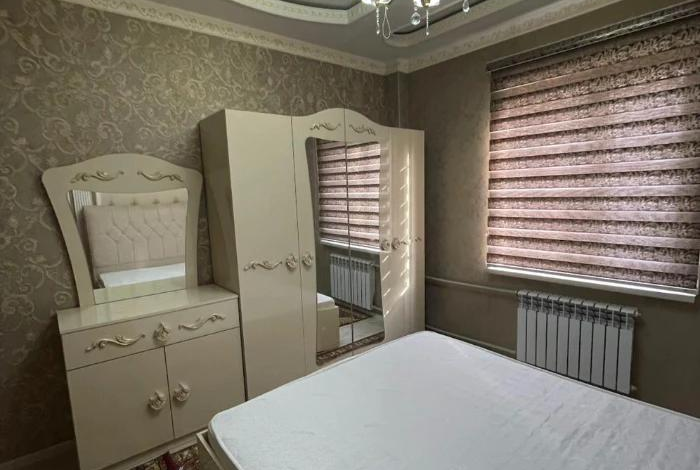 3-комнатная квартира · 68 м² · 2/5 этаж, Сайрам мкр