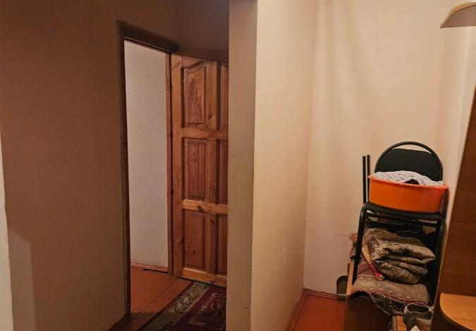 2-комнатная квартира · 56 м² · 2/5 этаж, 18-й микрорайон, 18-й микрорайон 3