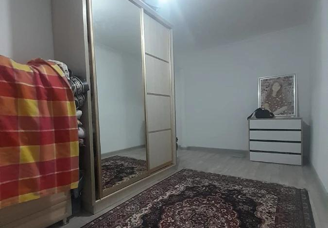 4-комнатная квартира · 75.8 м² · 4/5 этаж, Адырбекова — Орынбаева