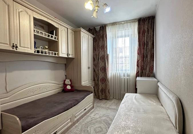 2-комнатная квартира · 42.6 м² · 2/5 этаж, Академика Сатпаева 37 — Михаила Исиналиева