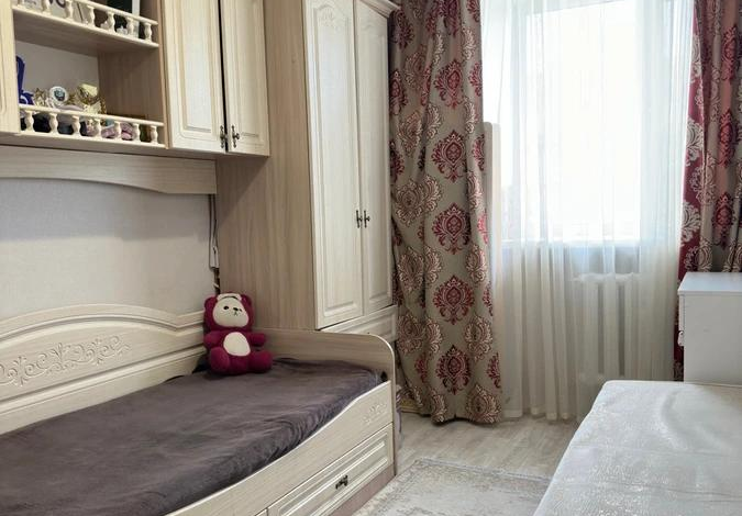 2-комнатная квартира · 42.6 м² · 2/5 этаж, Академика Сатпаева 37 — Михаила Исиналиева