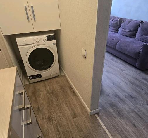 2-комнатная квартира · 44 м² · 4/5 этаж, Розыбакиева 230 — Розыбакиева - Басенова
