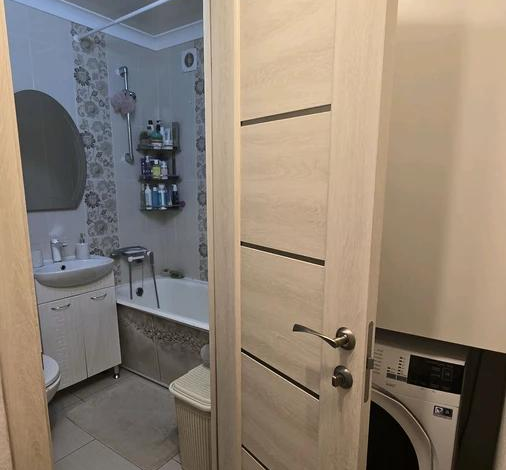 2-комнатная квартира · 44 м² · 4/5 этаж, Розыбакиева 230 — Розыбакиева - Басенова
