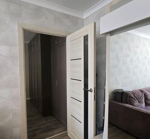 2-комнатная квартира · 44 м² · 4/5 этаж, Розыбакиева 230 — Розыбакиева - Басенова
