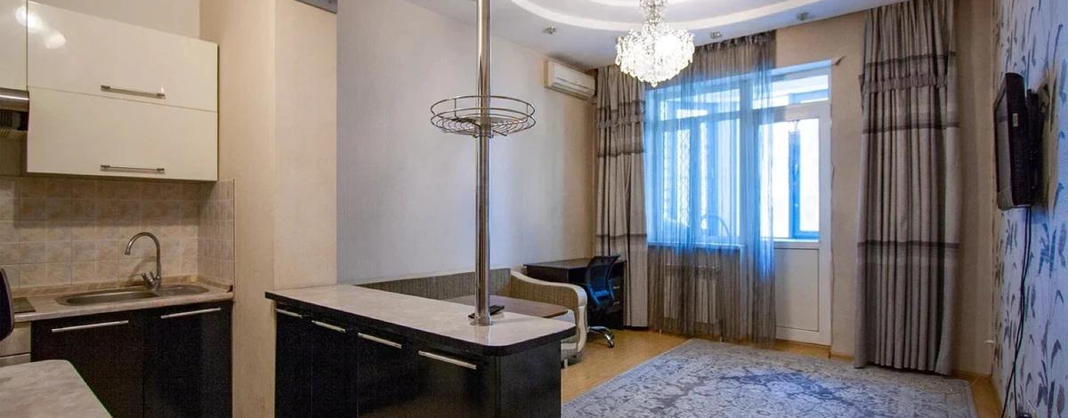 2-комнатная квартира · 53.8 м² · 9/16 этаж, Абая 150/230 — Тургут Озала