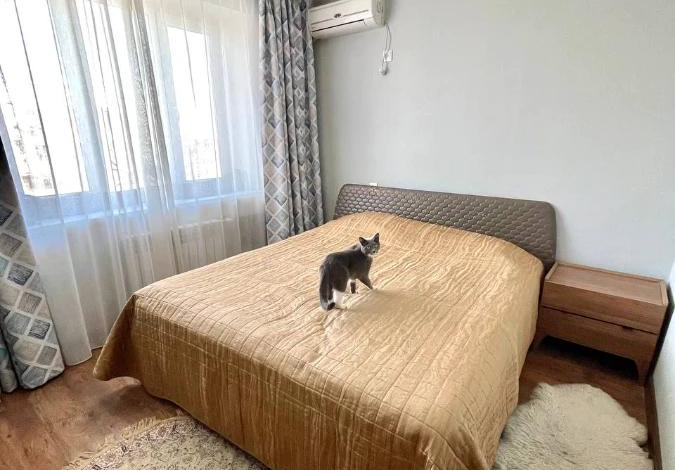 4-комнатная квартира · 92 м² · 5/5 этаж, Тулебаева 27 — Пассаж