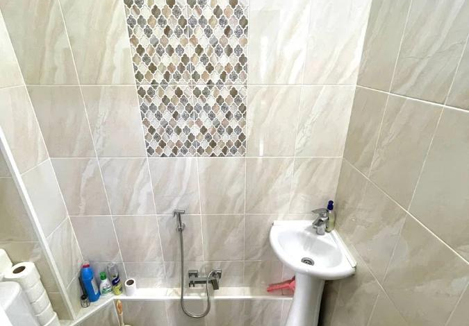 4-комнатная квартира · 92 м² · 5/5 этаж, Тулебаева 27 — Пассаж