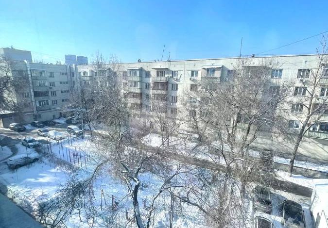 4-комнатная квартира · 92 м² · 5/5 этаж, Тулебаева 27 — Пассаж
