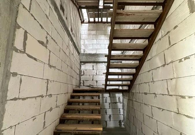 5-комнатная квартира · 217 м² · 1/3 этаж, мкр Нур Алатау 1152 — Горы
