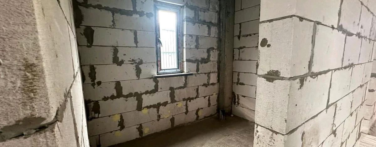 5-комнатная квартира · 217 м² · 1/3 этаж, мкр Нур Алатау 1152 — Горы