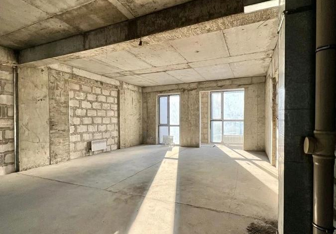 5-комнатная квартира · 217 м² · 1/3 этаж, мкр Нур Алатау 1152 — Горы