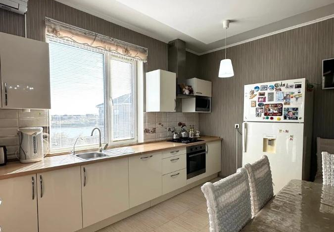 3-комнатная квартира · 115.2 м² · 3/3 этаж, мкр Атырау, Байконыр 12Г