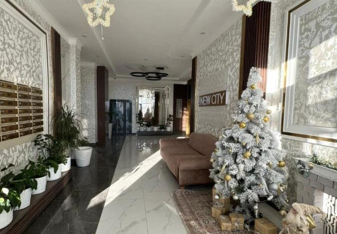 3-комнатная квартира · 98.2 м² · 8/9 этаж, Абулхайыр хана 74-5