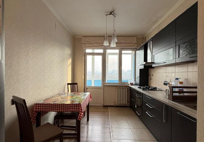 2-комнатная квартира · 52 м² · 8/9 этаж, Толе би — Толе би/Жарокова