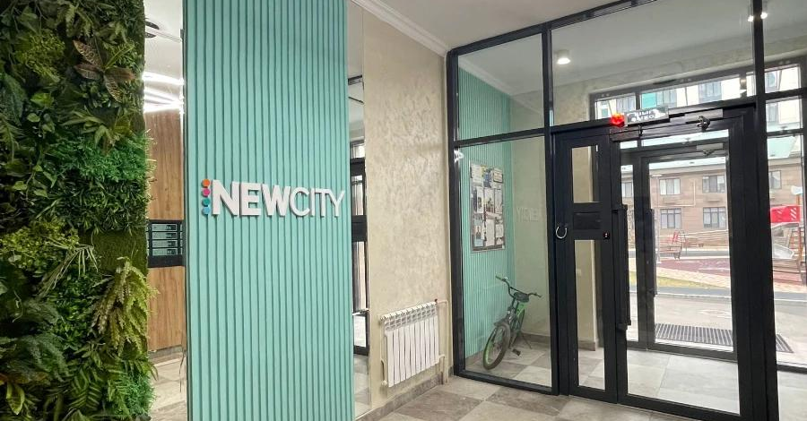 3-комнатная квартира · 99.8 м² · 9/9 этаж, Абулхайыр хана 74-5