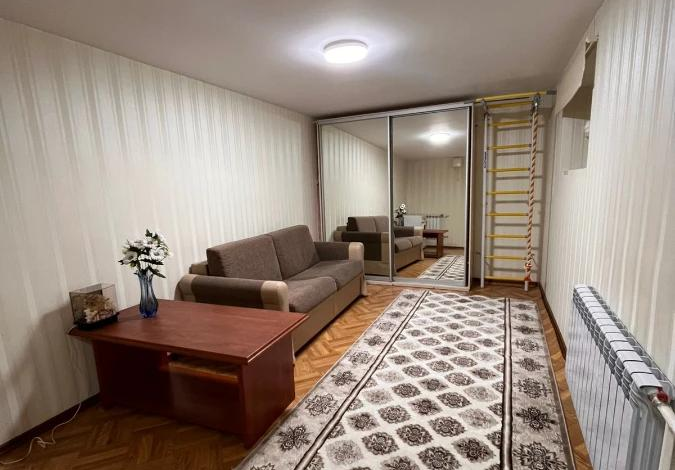 4-комнатная квартира · 90 м² · 1/5 этаж, МАШХУР ЖУСУПА 9