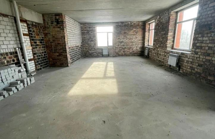 2-комнатная квартира · 76 м² · 4/4 этаж, чайковского 5/2